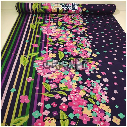  پارچه ملحفه ای گل دار با زمینه سورمه ای