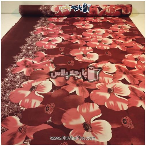 پارچه ملحفه ای گل دار با زمینه قهوه ای و گل صورتی و قهوه ای