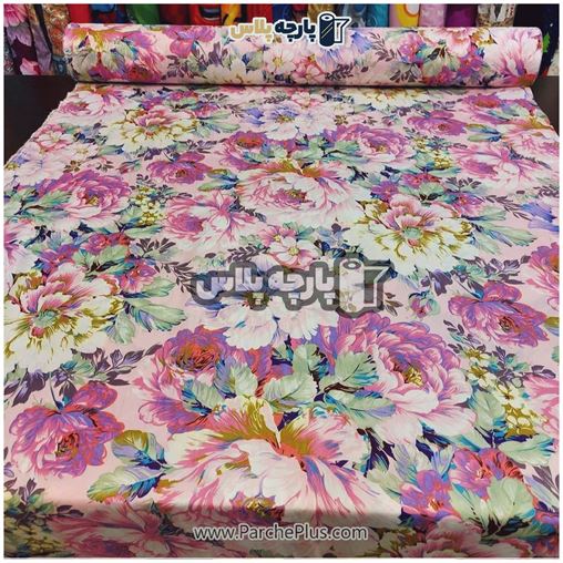 پارچه ملحفه ای گل دار با زمینه صورتی و گل بنفش (طرح بهشت)