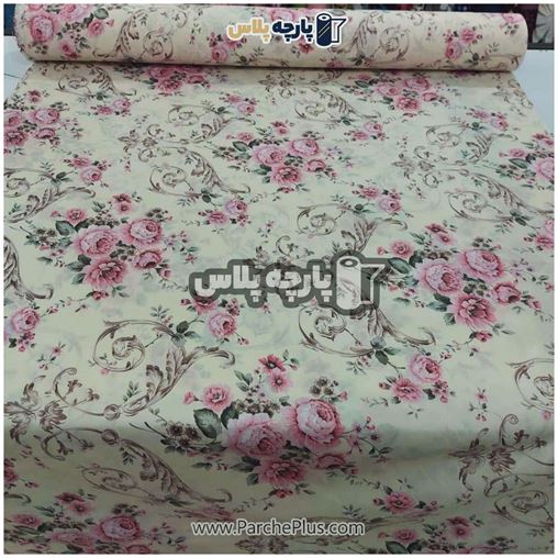 پارچه ملحفه ای گل دار با زمینه کرمی و گل صورتی