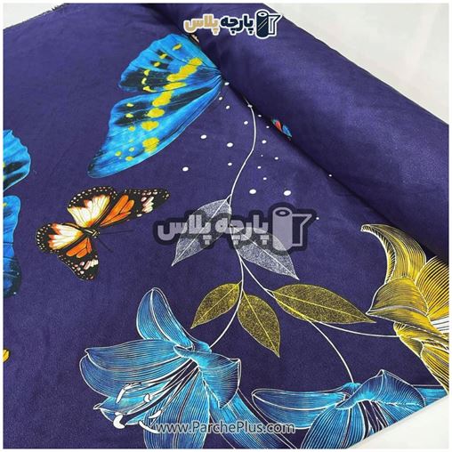 پارچه ملحفه ای گل دار با طرح پروانه و زمینه بنفش و رنگ گل آبی و زرد