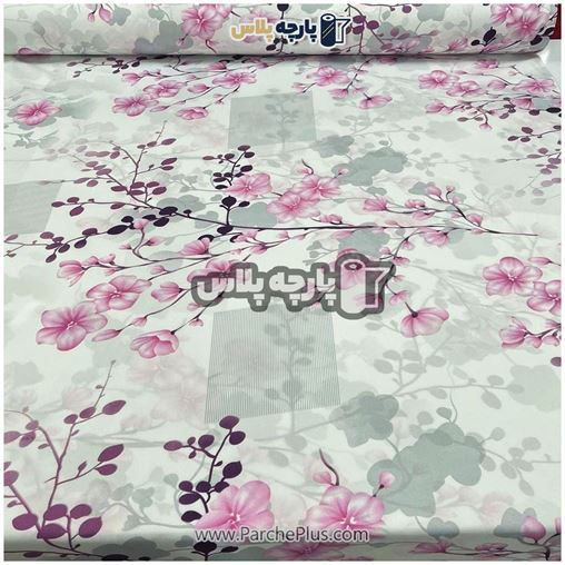طاقه پارچه ملحفه ای گل دار با گل صورتی و زمینه سفید