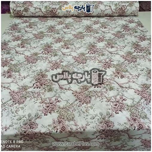 طاقه پارچه ملحفه ای گل دار با زمینه کرمی و گل صورتی