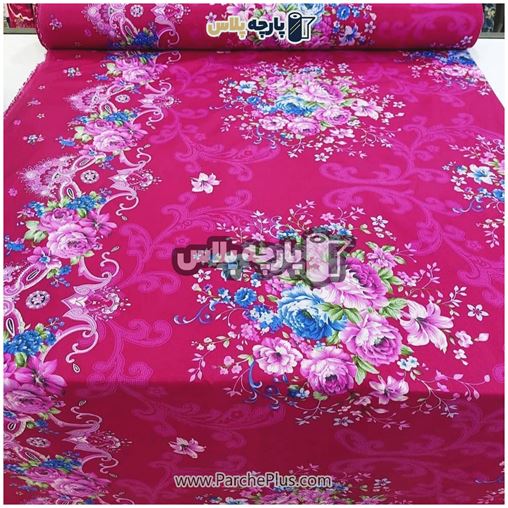 طاقه پارچه ملحفه ای گل دار با زمینه صورتی و گل صورتی و آبی